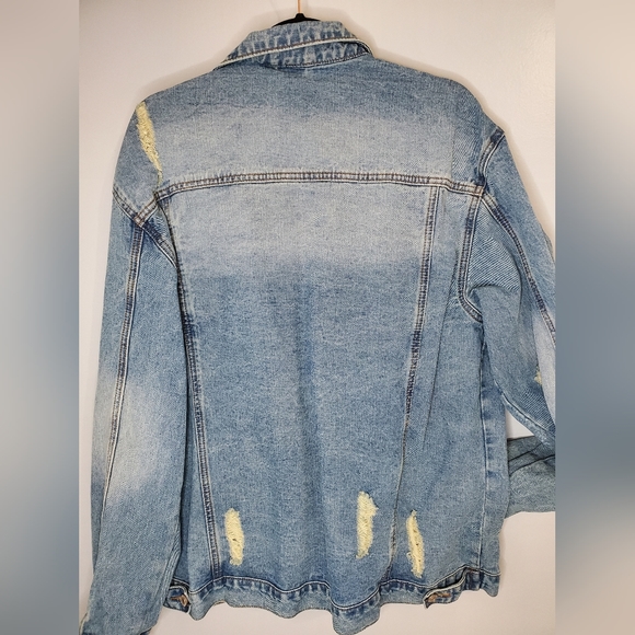 Distressed Jean jacket - Picture 2 of 2